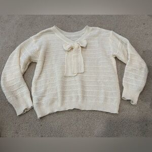 Lightweight sweater with bow size medium